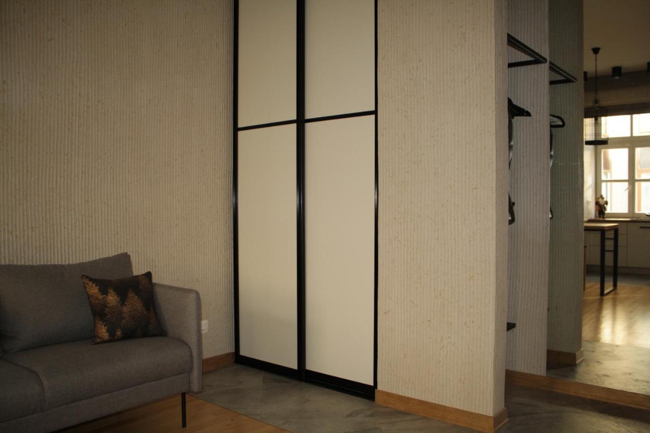 Lviv Wall Street Apt Exterior photo